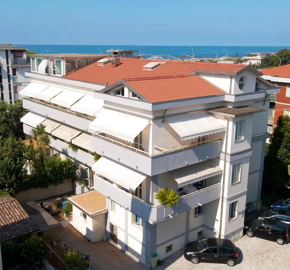 Hotel Dany Marina di Massa