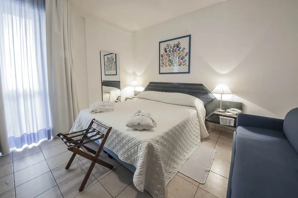****  Hotel Dany Marina di Massa Itália